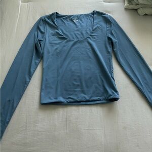 Blue U neck long sleeve stretch